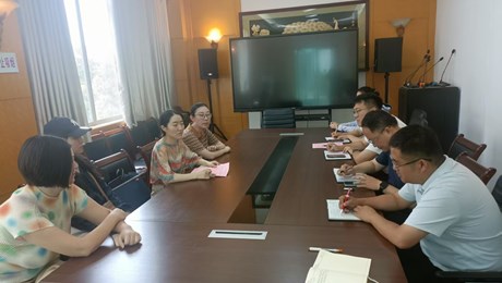 街校联动送政策 医保护航助成长——东关办事处牵头莅临看球开展医保工作专题座谈会